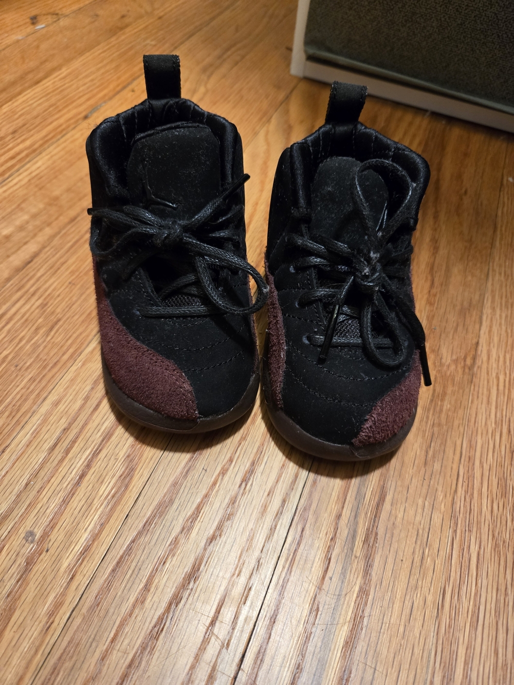 Air Jordan 12 Retro 12 Toddler Black and Dark Maroon Lace-Up Sneakers